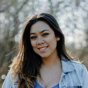 Meet your Posher, Isabel